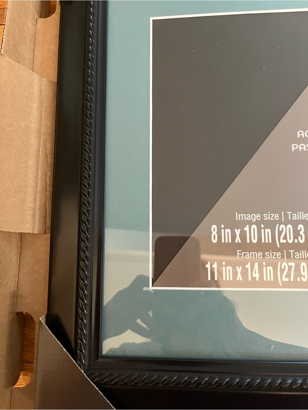 Molded Resin Frame - Picture 2 of 5